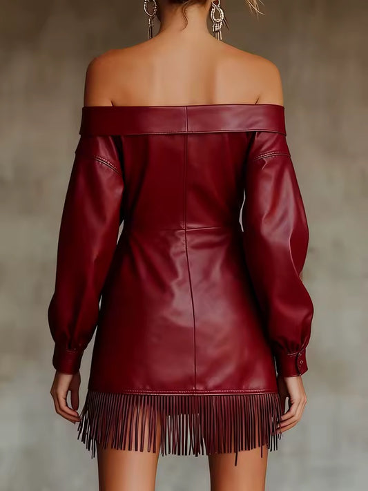 Vestido Curto em Courino com Franjas