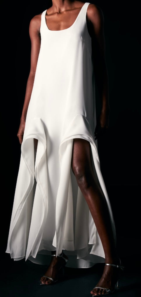 Vestido copo de leite