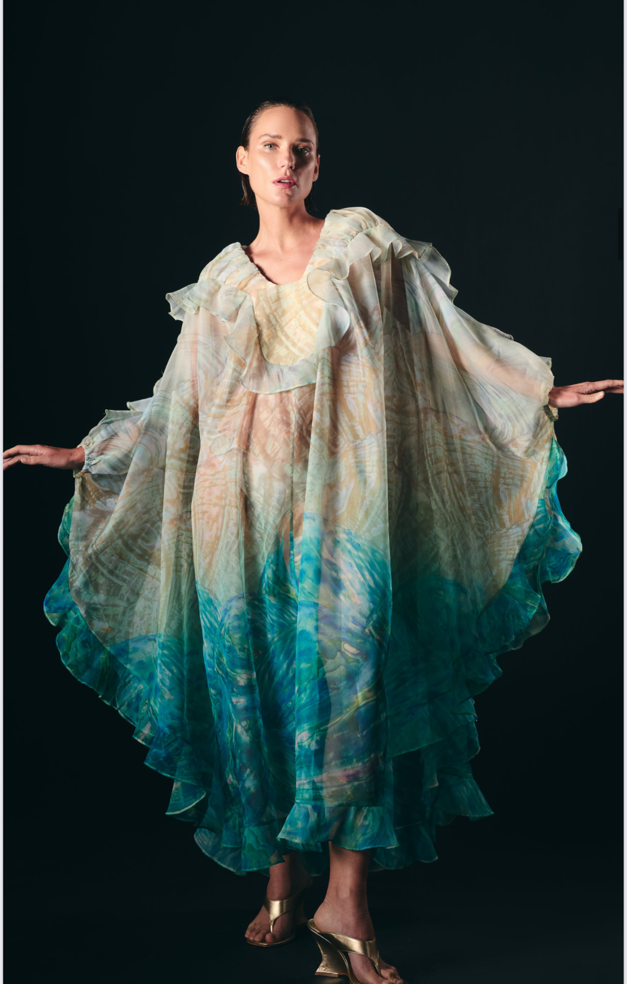 Vestido Abalone Babados