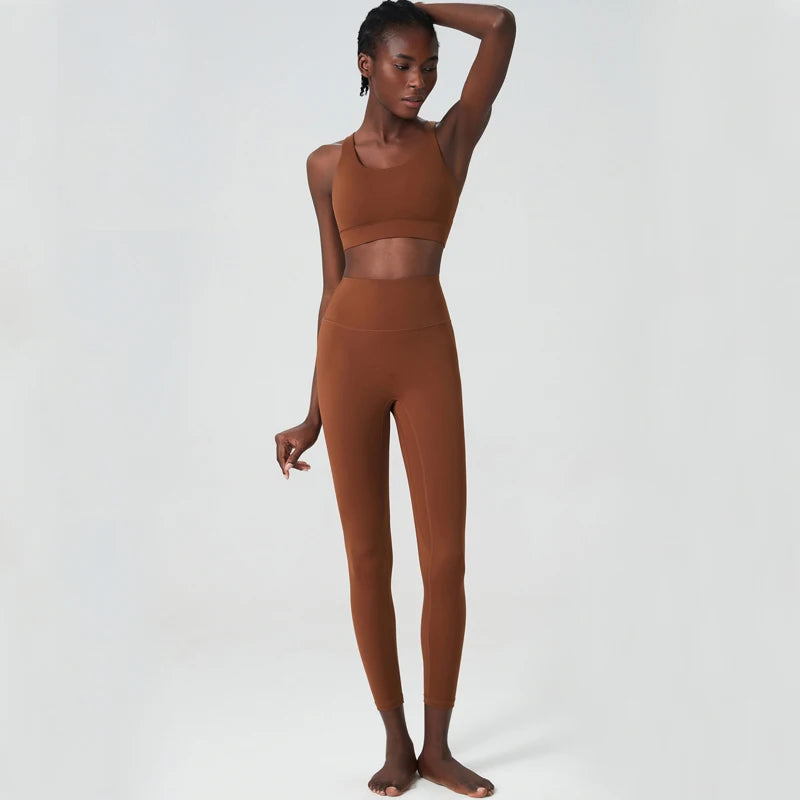 48081774707001|48081774739769|48081774772537|48081774805305