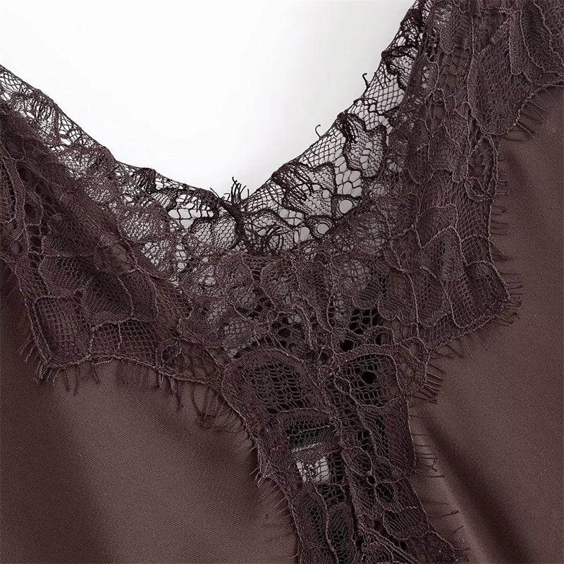 Keyanketian primavera novo estilo de férias feminino camisola renda retalhos vestido irregular fino, saia longa abraçando quadril
